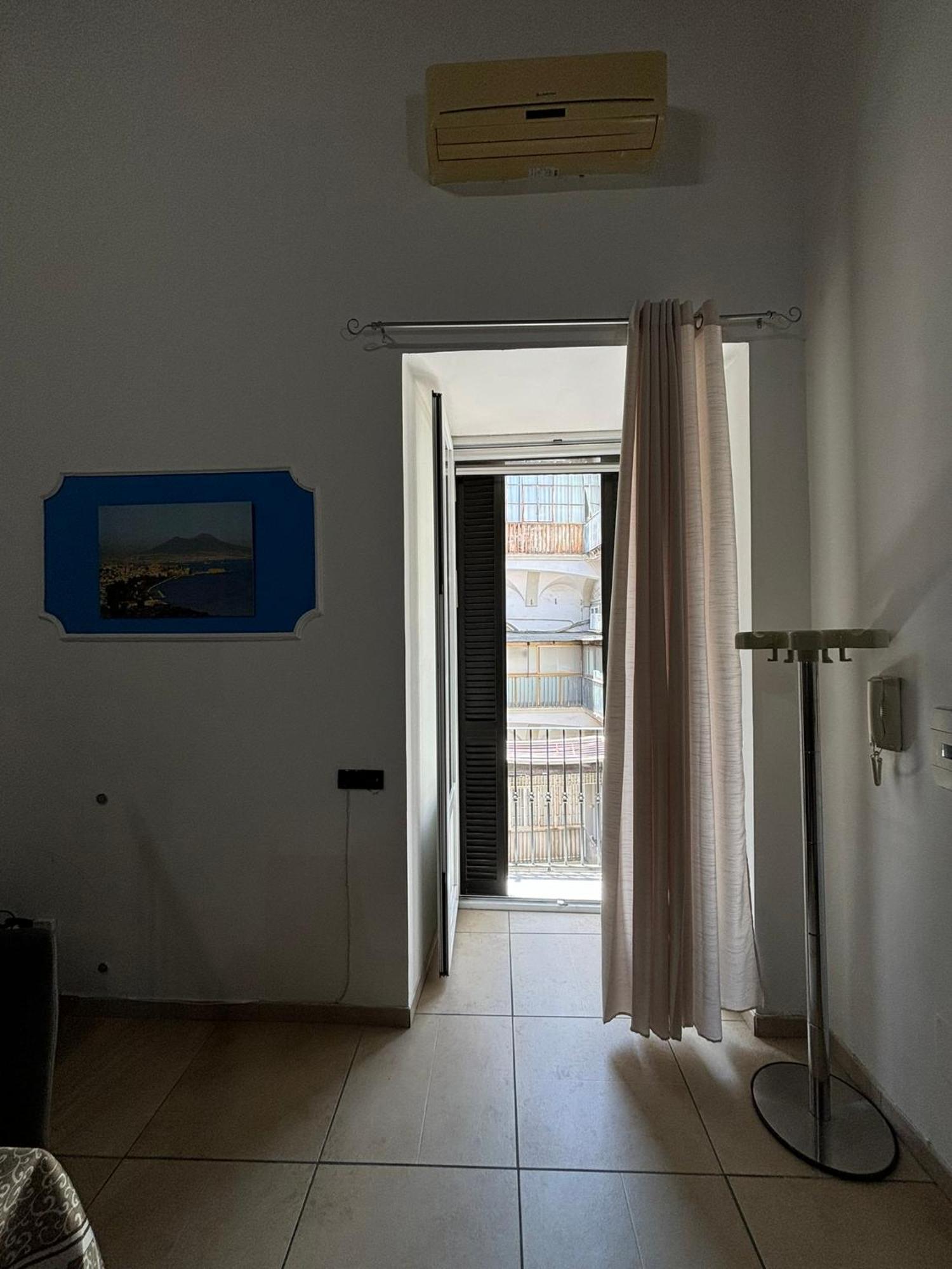 Azzurra Apartment Napoli Esterno foto